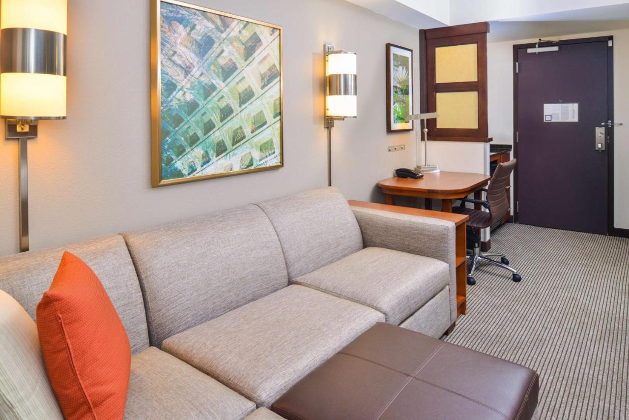 Hyatt Place Herndon Dulles Airport - East Экстерьер фото